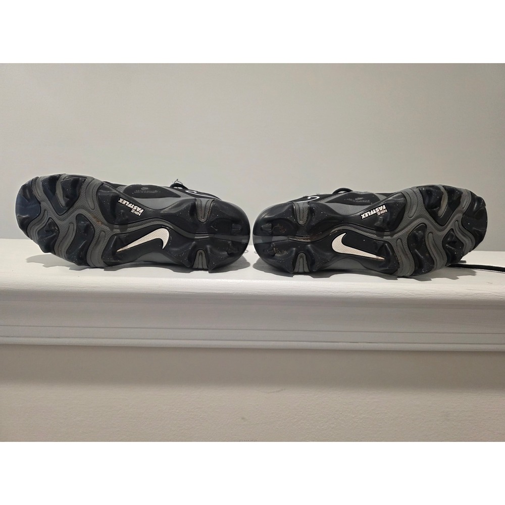 Kid's sz 1Y Nike Alpha Menace 3 Shark Football Cleats Black White CV0581-010 - Picture 4 of 12